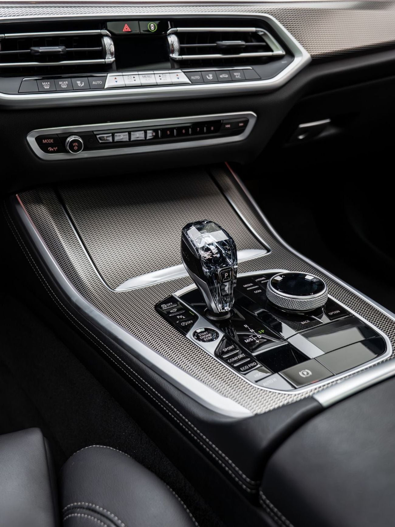بي أم دبليو X5 40i M Sport 3.0L 2022 BMW X5, Feb 2027 BMW Warranty + Service Pack, Excellent Condition, GCC