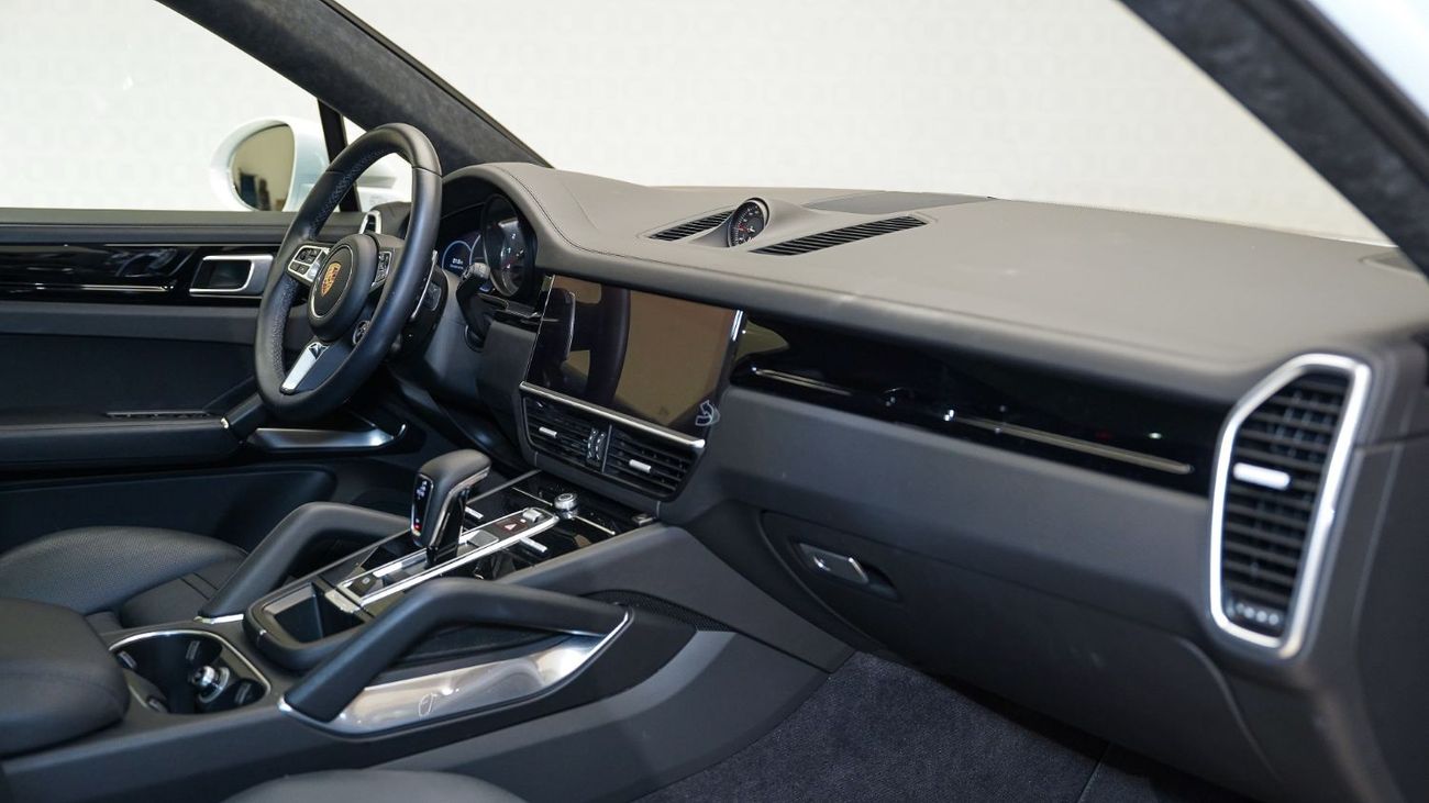 Porsche Cayenne Turbo Coupe - Extended Special Offers - AED 5,353 P/M