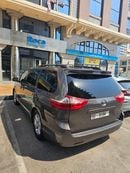 Toyota Sienna LE (NON GCC)