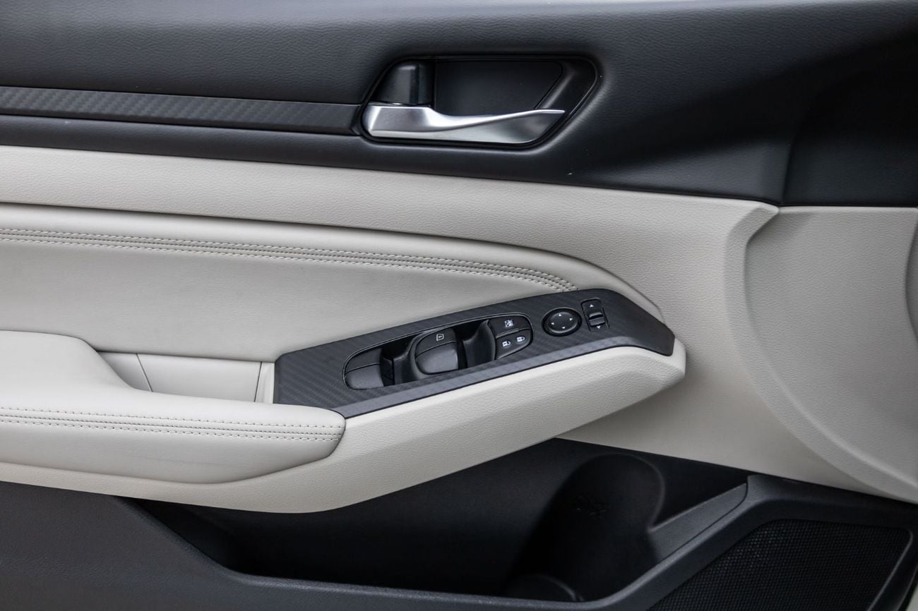 Nissan Altima SV 2.5L