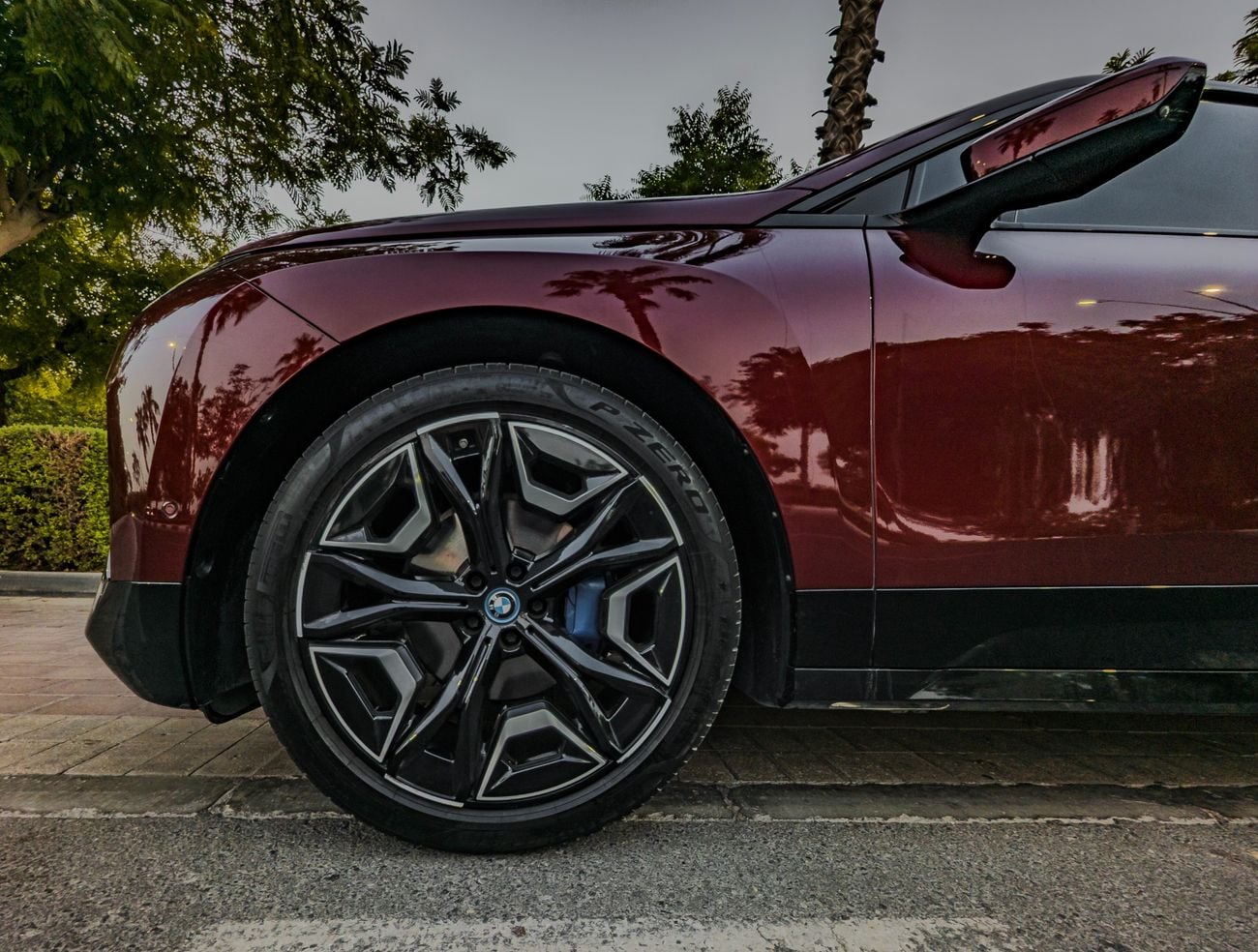بي أم دبليو iX XDRIVE40