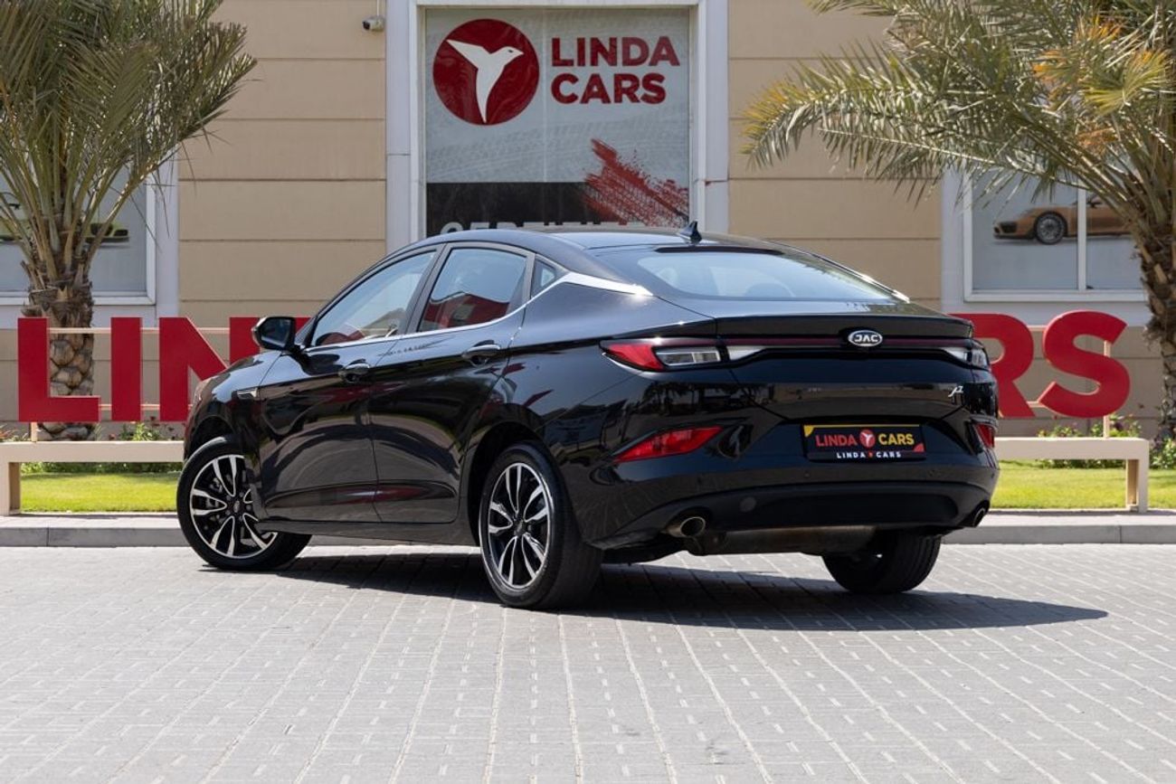 JAC J7 JAC J7 2023 GCC under Agency Warranty with Flexible Down-Payment.