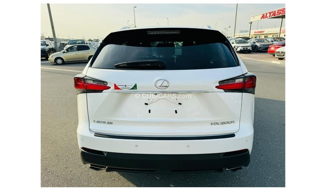 لكزس NX200t -