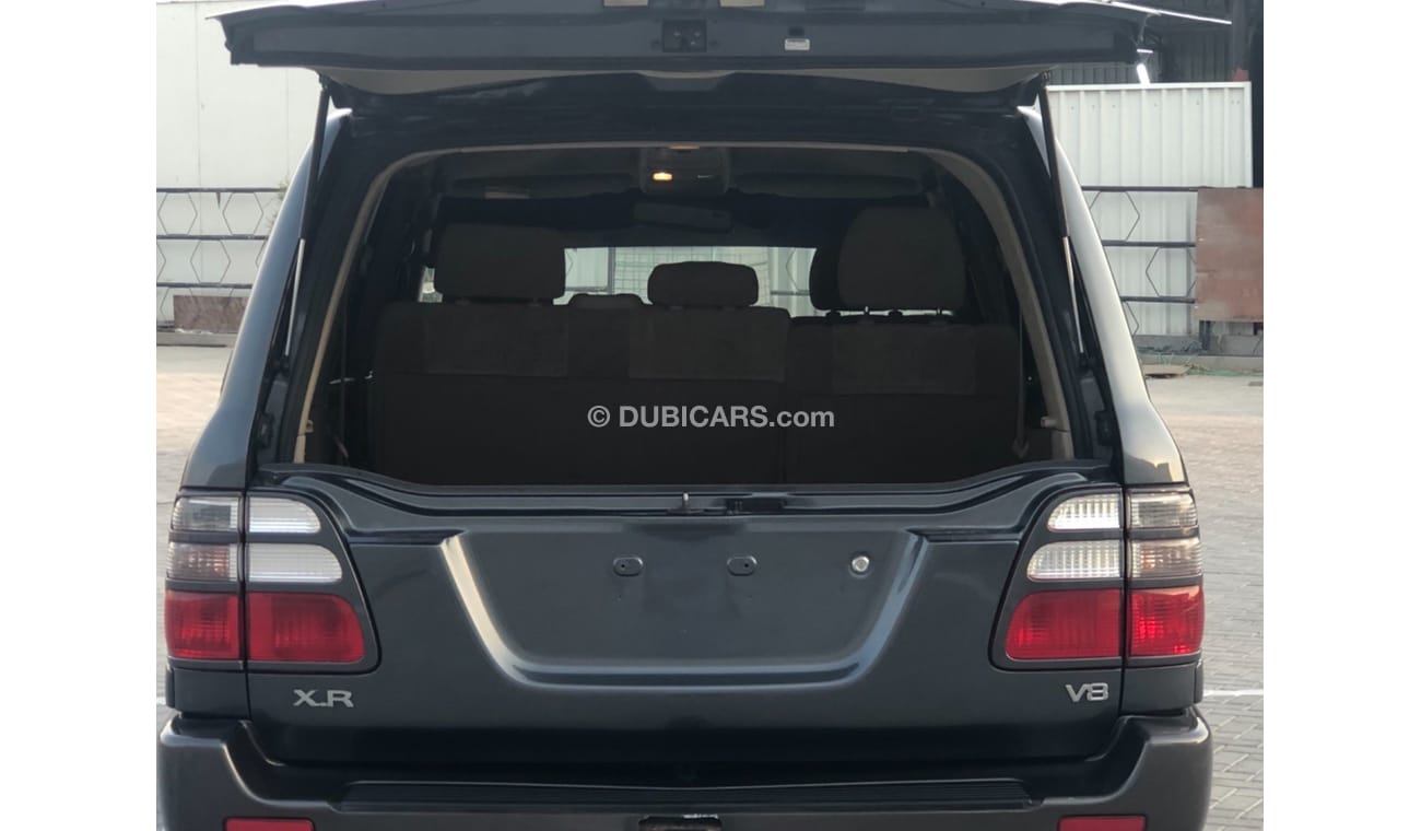 Toyota Land Cruiser Toyota land cruiser 2004