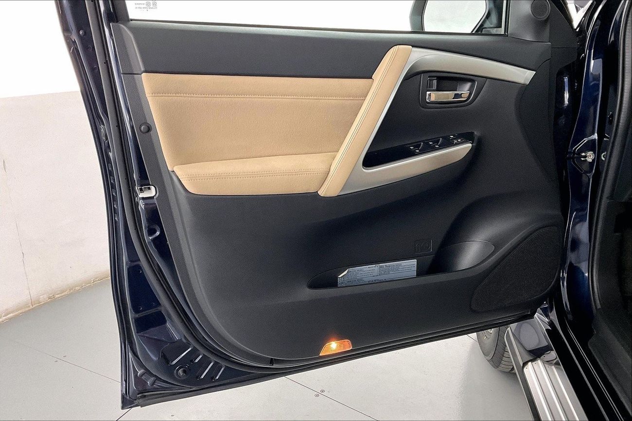 Mitsubishi Montero GLS Mid| 1 year free warranty | Flood Free