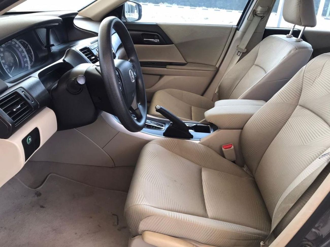 هوندا أكورد Honda Accord 2014 gcc very celen car