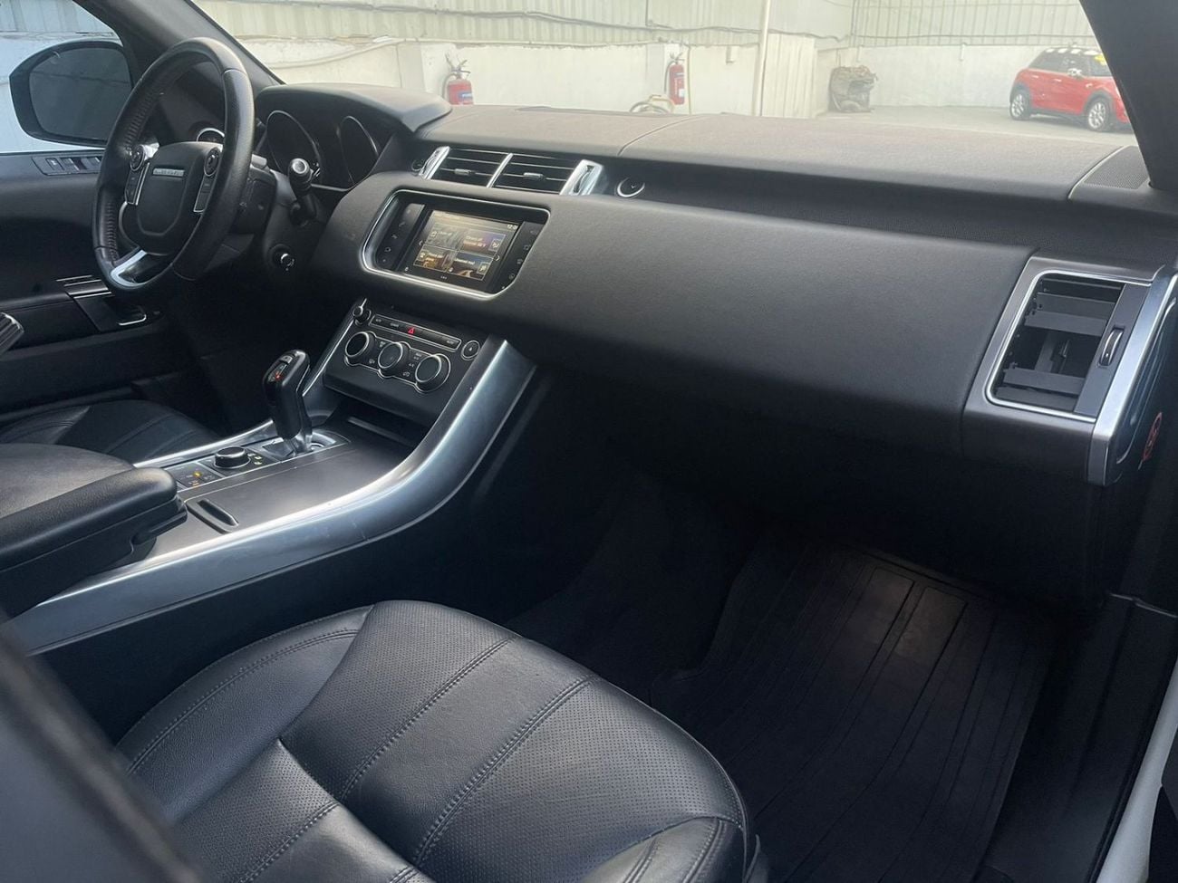 لاند روفر رينج روفر سبورت