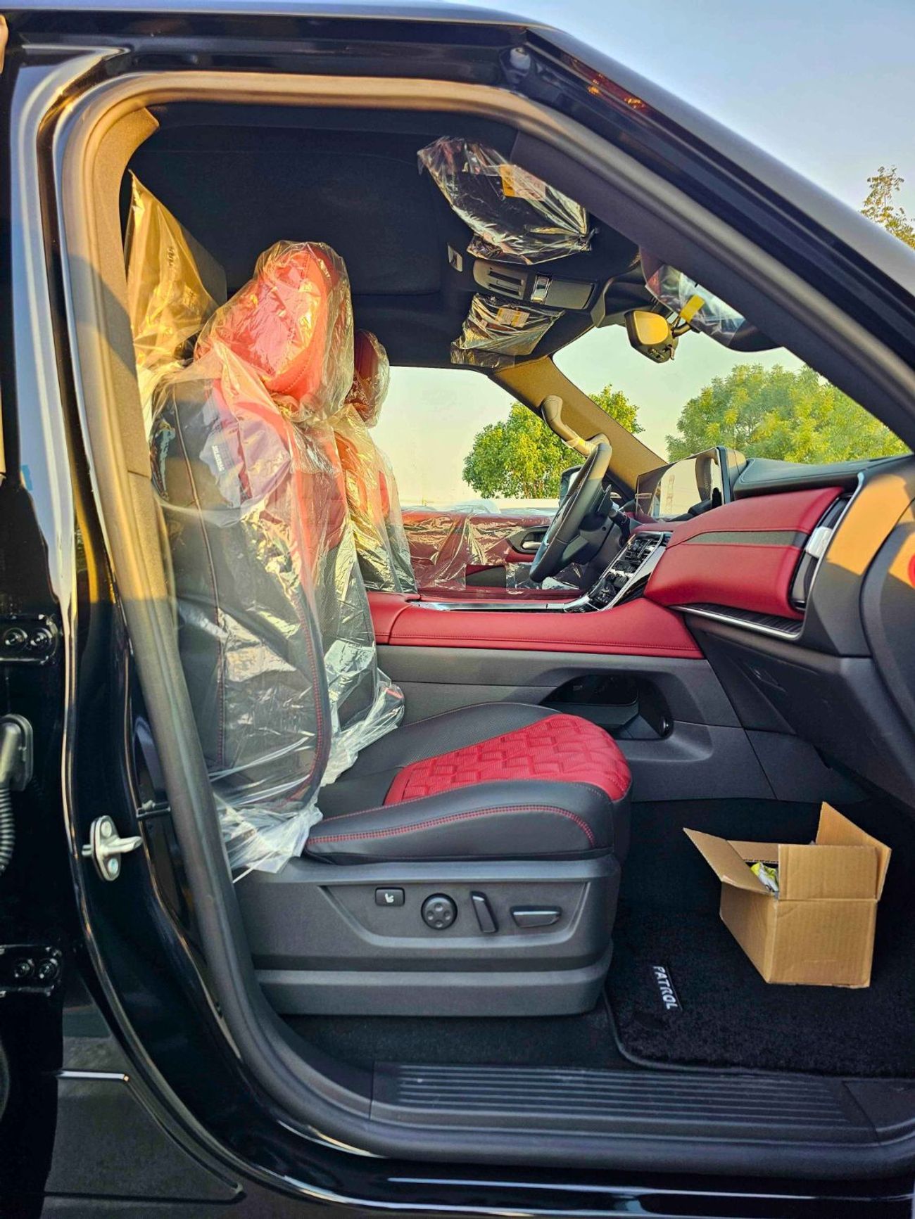 نيسان باترول SE PLATINUM / 3.8L V6 / LEATHER WITH POWER SEATS / PANORAMIC ROOF / 360*CAMERA (CODE#SE PLATINUM)