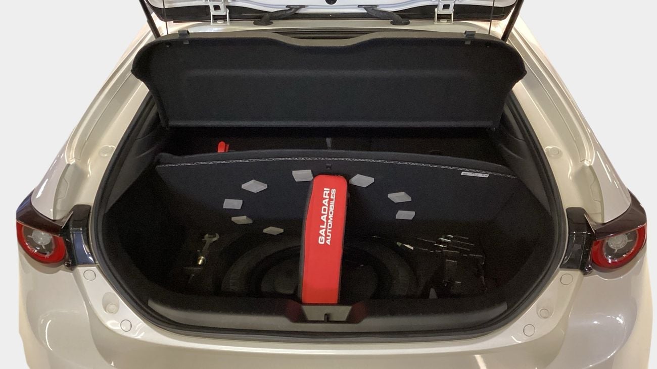 مازدا 3 Intense | شامل الضمان | 0 ﺪﻔﻋﺓ ﺃﻮﻟﻯ