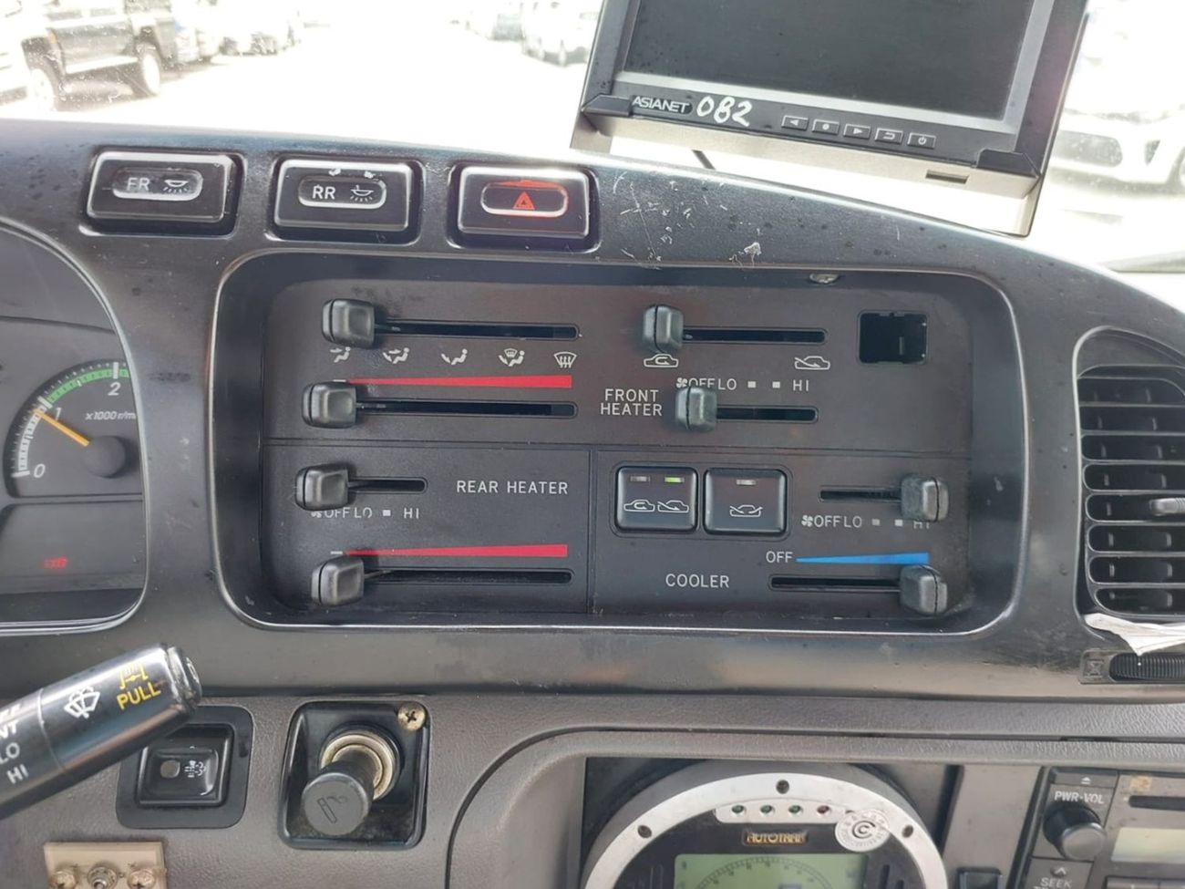 تويوتا كوستر (RAMADAN OFFER) TOYOTA COASTER BUS LHD 2013 MODEL 4.0 L DIESEL MANUAL(PM02167)