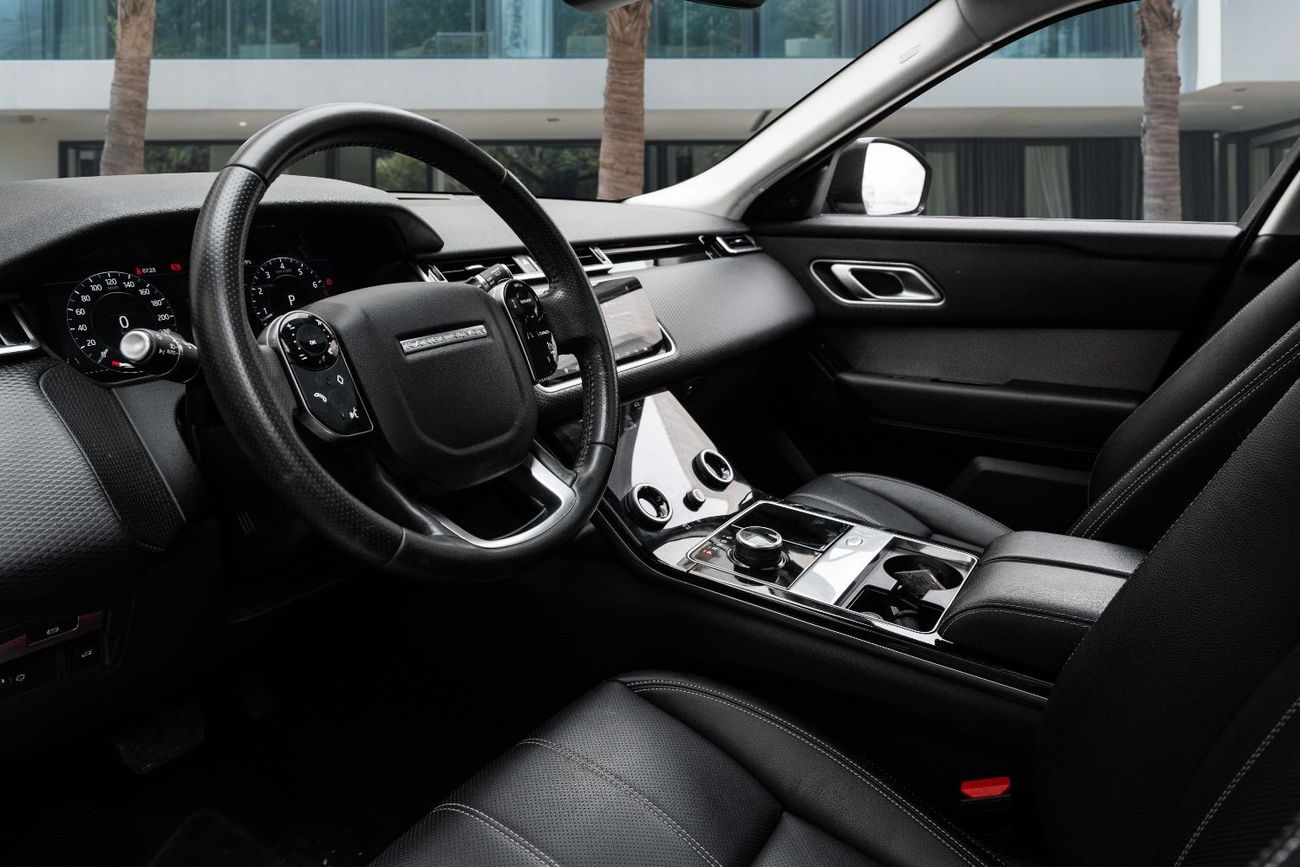 لاند روفر رينج روفر فيلار Velar | 3,231 P.M  | 0% Downpayment | Magnificient Condition!