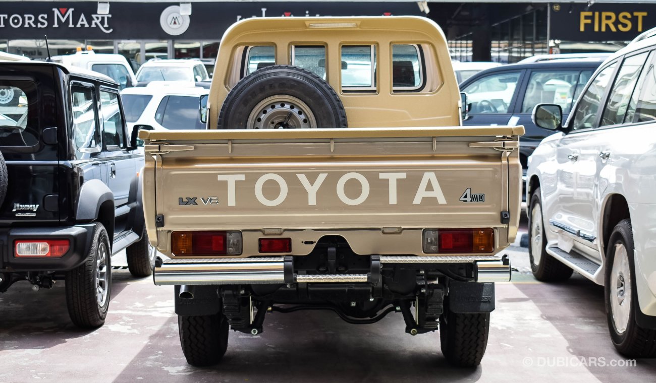 Toyota Land Cruiser Pick Up LX V6 4WD