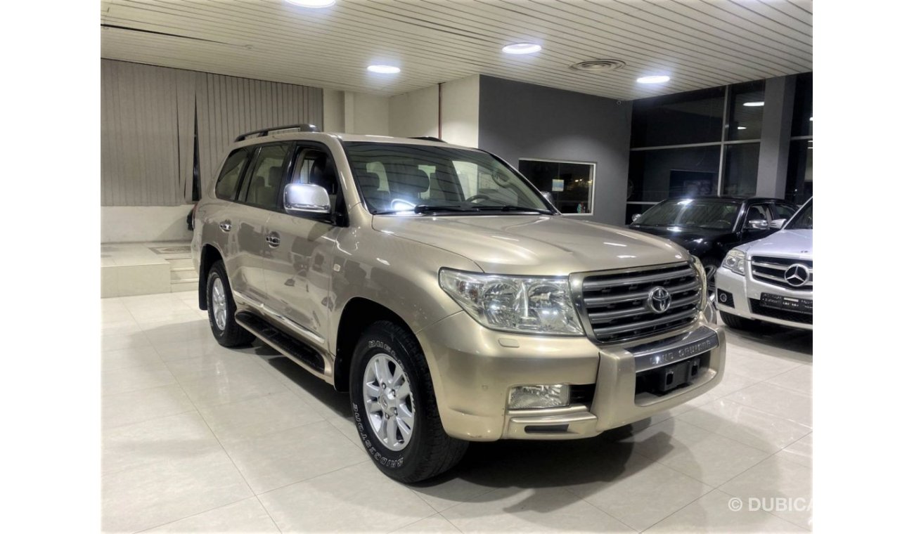 Toyota Land Cruiser TOYOTA LAND CRUISER 2009 V6 FULL OPTIONS GCC