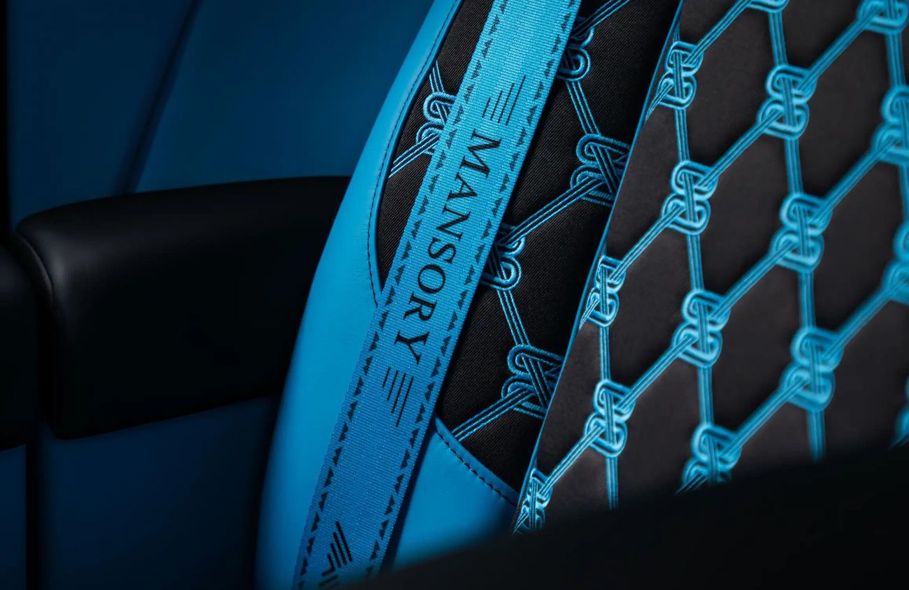 Rolls-Royce Cullinan 6.75L V12 Twin-Turbocharged Engine