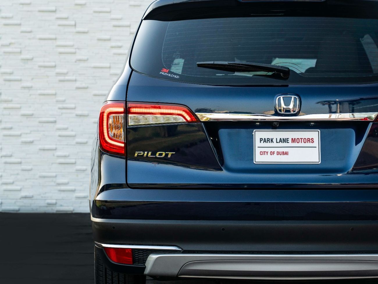 Honda Pilot AED 1887 PM • PILOT AWD TOURING • ONLY 28,000 KMS • 7-SEATER • PRISTINE CONDITION