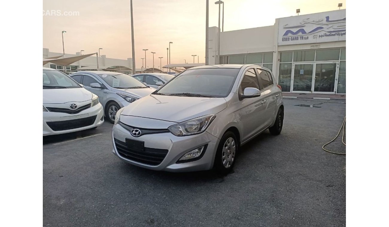 Hyundai i20 ACCIDENTS FREE - CAR IS IN PERFECT CONDITION INSIDE OUT