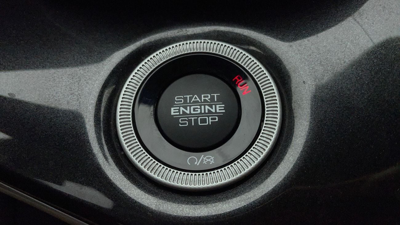 جيب جراند شيروكي L ALTITUDE 3.6 | بدون دفعة مقدمة | اختبار القيادة في المنزل