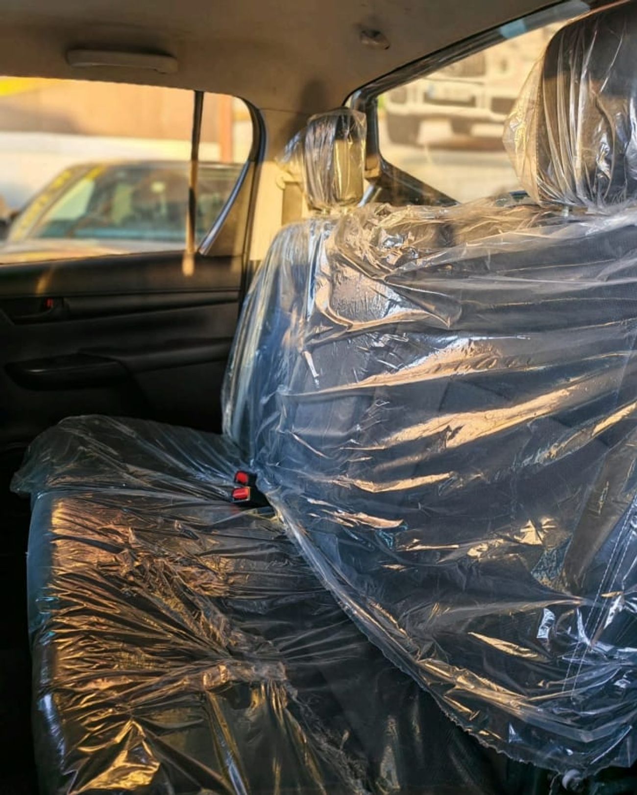 Toyota Hilux Toyota Hilux 2022MODEL 2.8 Diesel engine 4WD 4x4 Colour White Transmission Automatic Interior.Black 