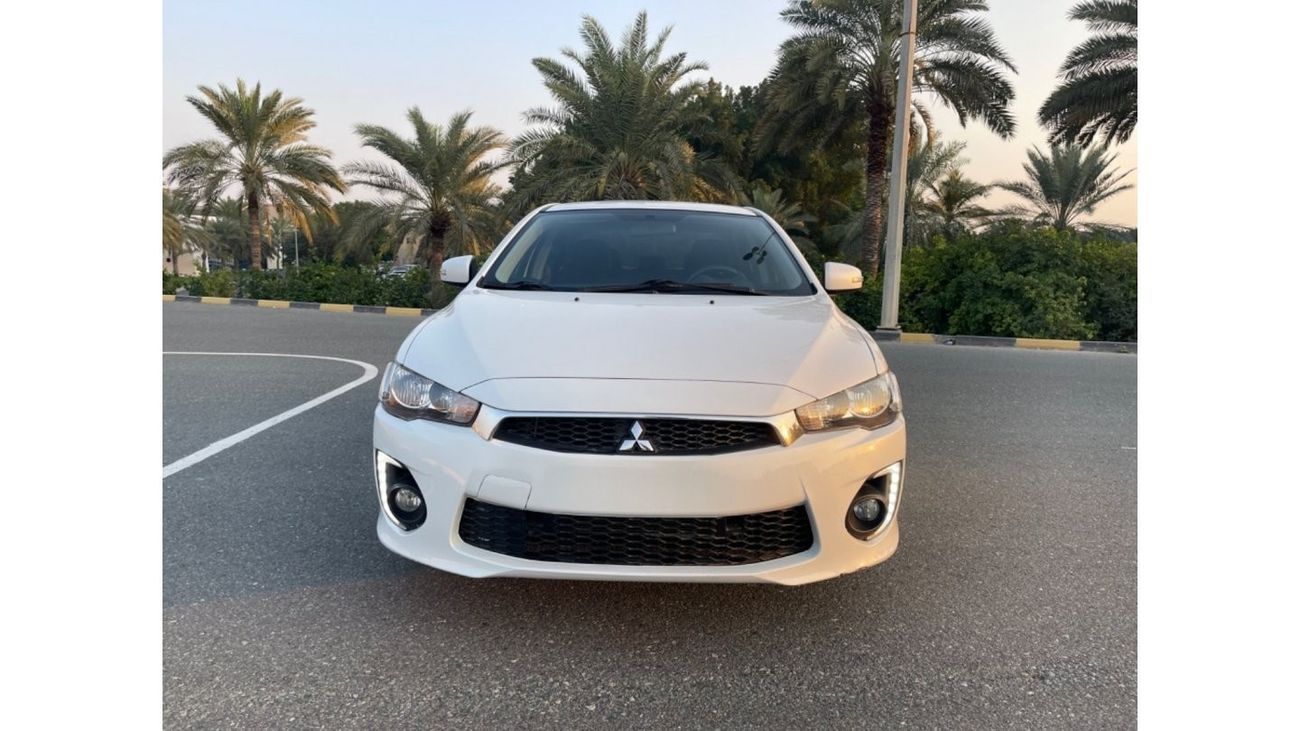 Mitsubishi Lancer ES Mitsubishi Lancer 2,0   Model 2017 USA full automatic Excellent Condition