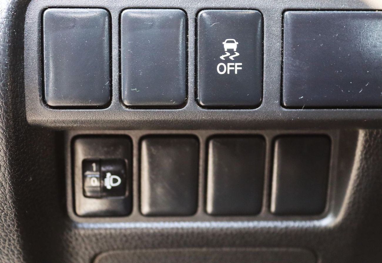 ميتسوبيشي إكلبس كروس ميتسوبيشى إكلبس كروس 2020 - خليجى - بدون حوادث - محرك.1.5L- بحاله ممتازه