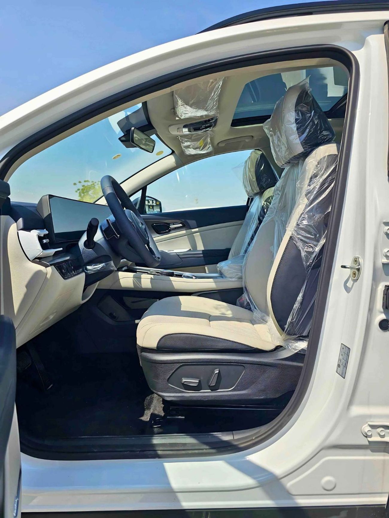 كيا سبورتيج HYBRID FLAGSHIP/2.0L PETROL V4/ 360 CAMERA/ RADAR/ PANORAMIC ROOF/ (CODE # KSRFL)