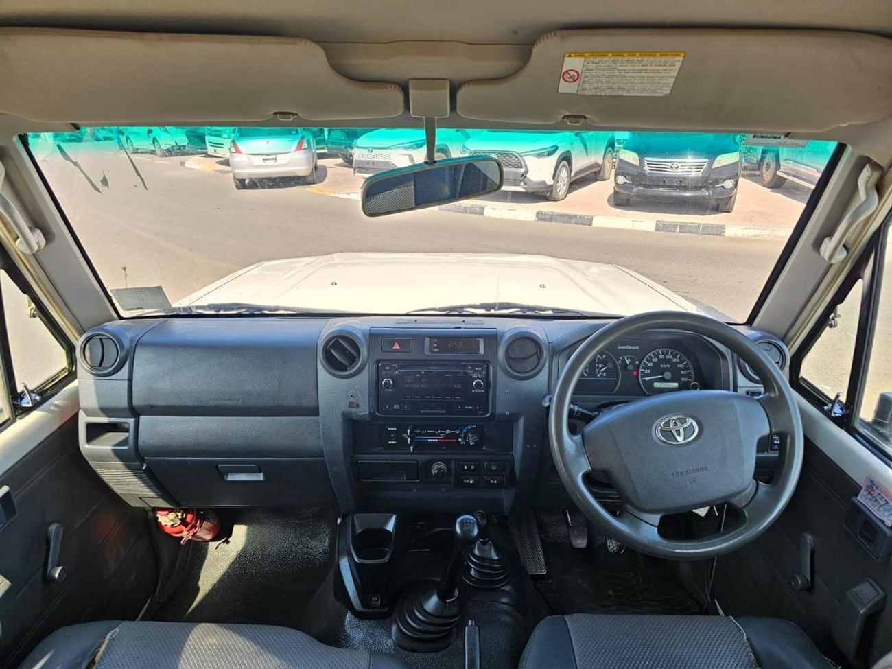 تويوتا لاند كروزر 70 LANDCRUISER LC78/ 4.2L DIESEL M/T / RIGHT HAND/ TROOP CARRIER / EXPORT ONLY