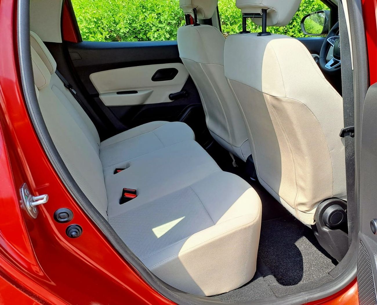 رينو داستر SE