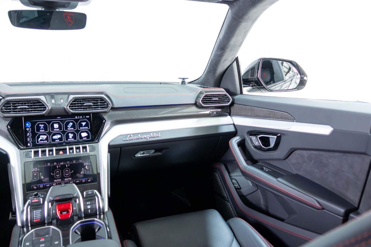 لامبورغيني اوروس STD 4.0T V8