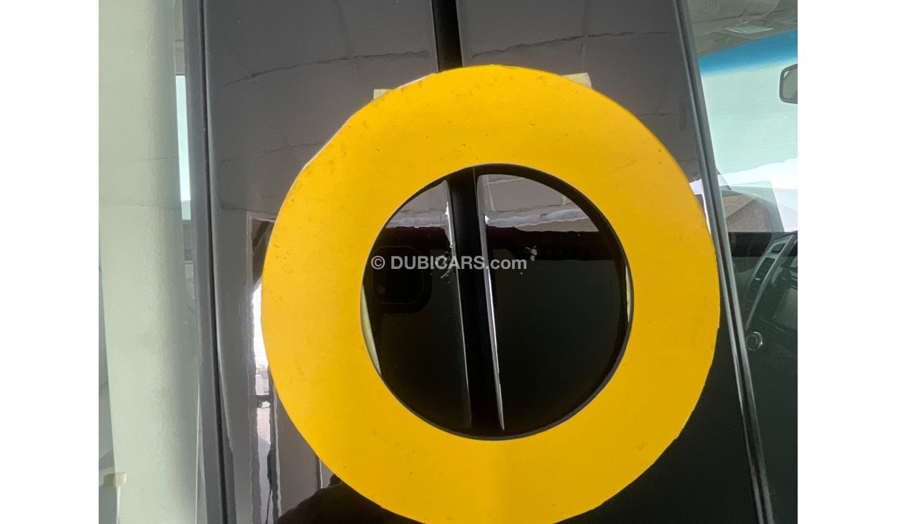 Mitsubishi Pajero GLS Midline