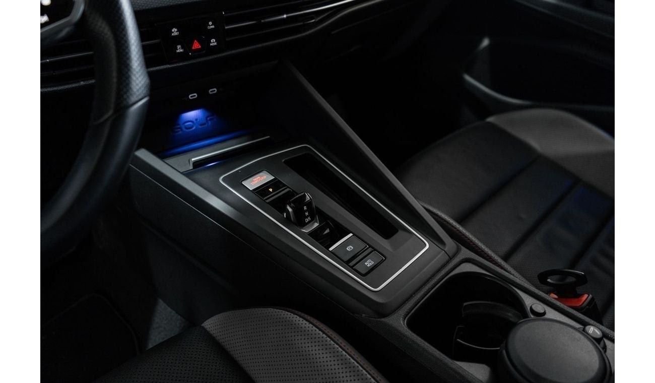 Volkswagen Golf GTI SEL 2.0T