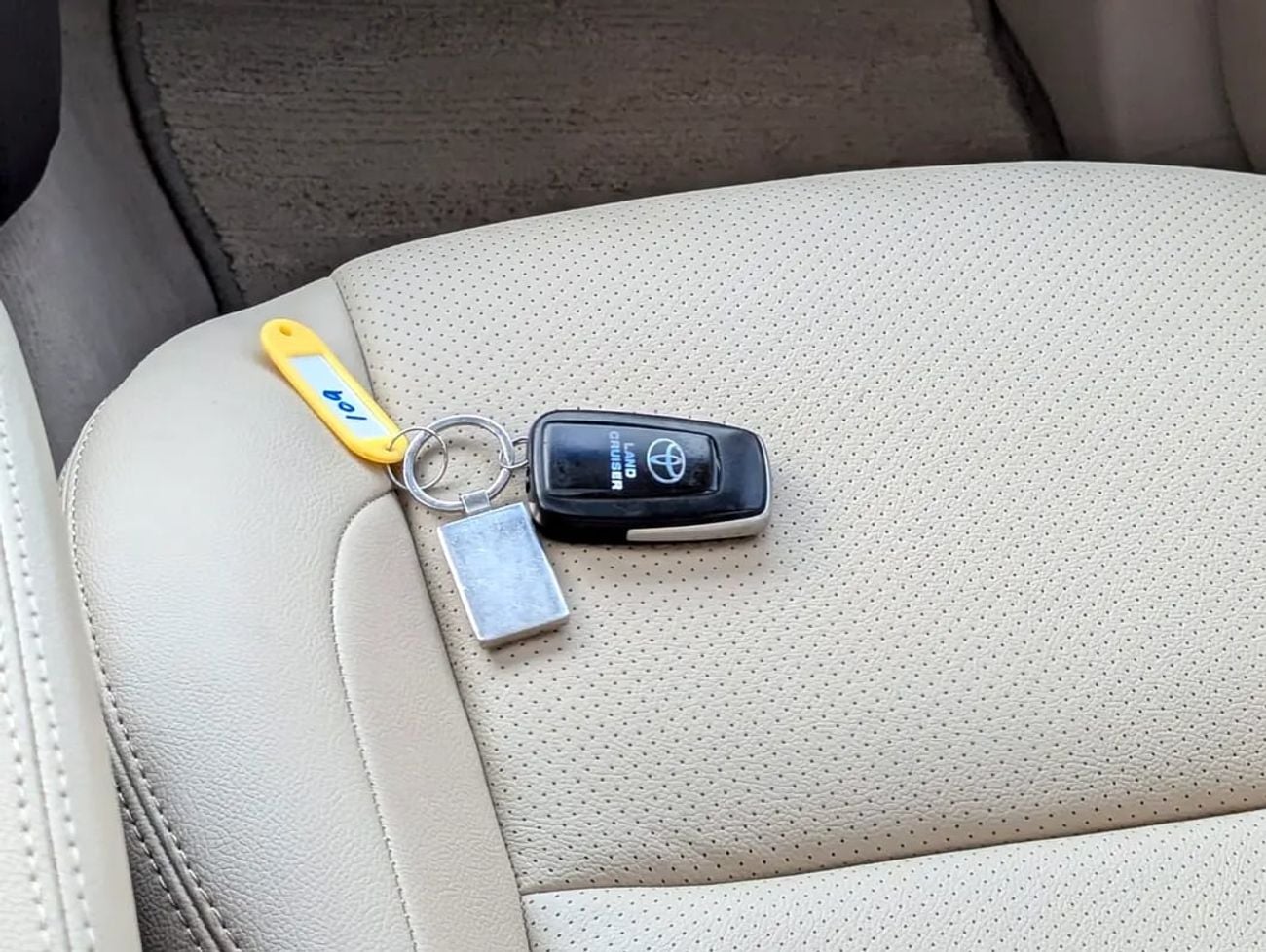 تويوتا برادو GXR TOP FULL OPTION V6 4.0L GCC IN EXCELLENT CONDITION
