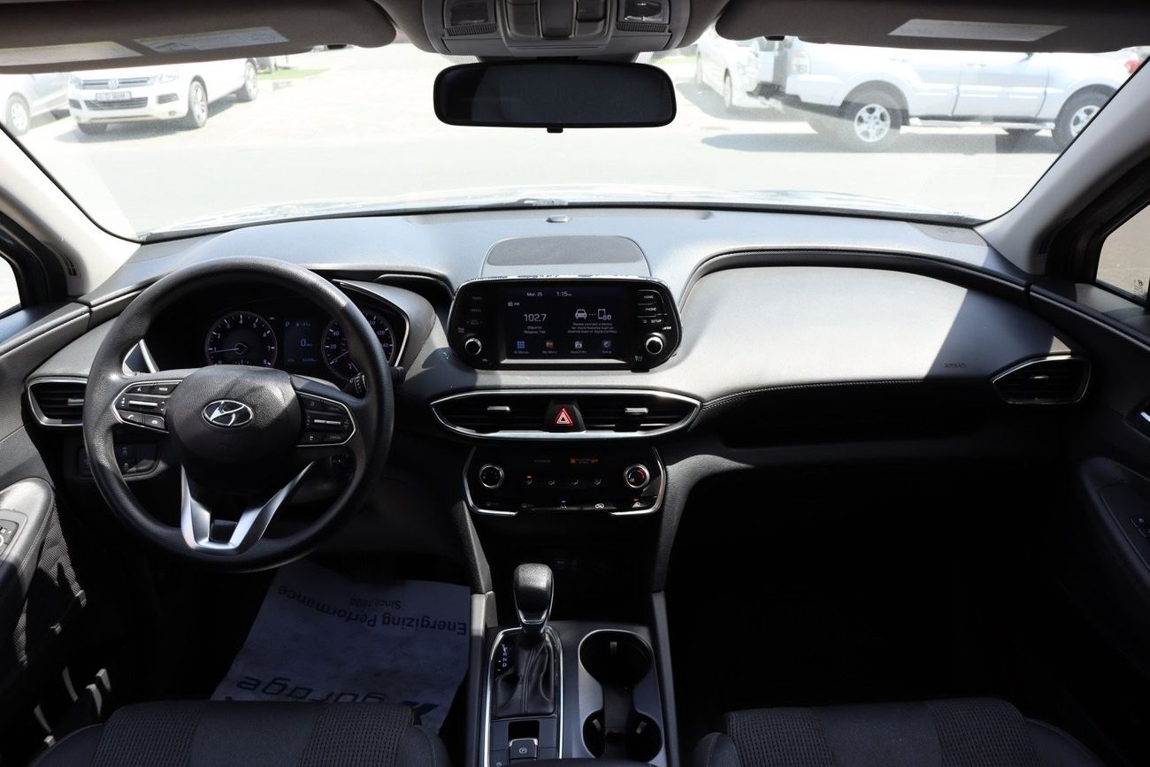 هيونداي سانتا في Smart 2.4L Hyundai Santa Fe / 2019 / Mid / USA / 86,000Mi