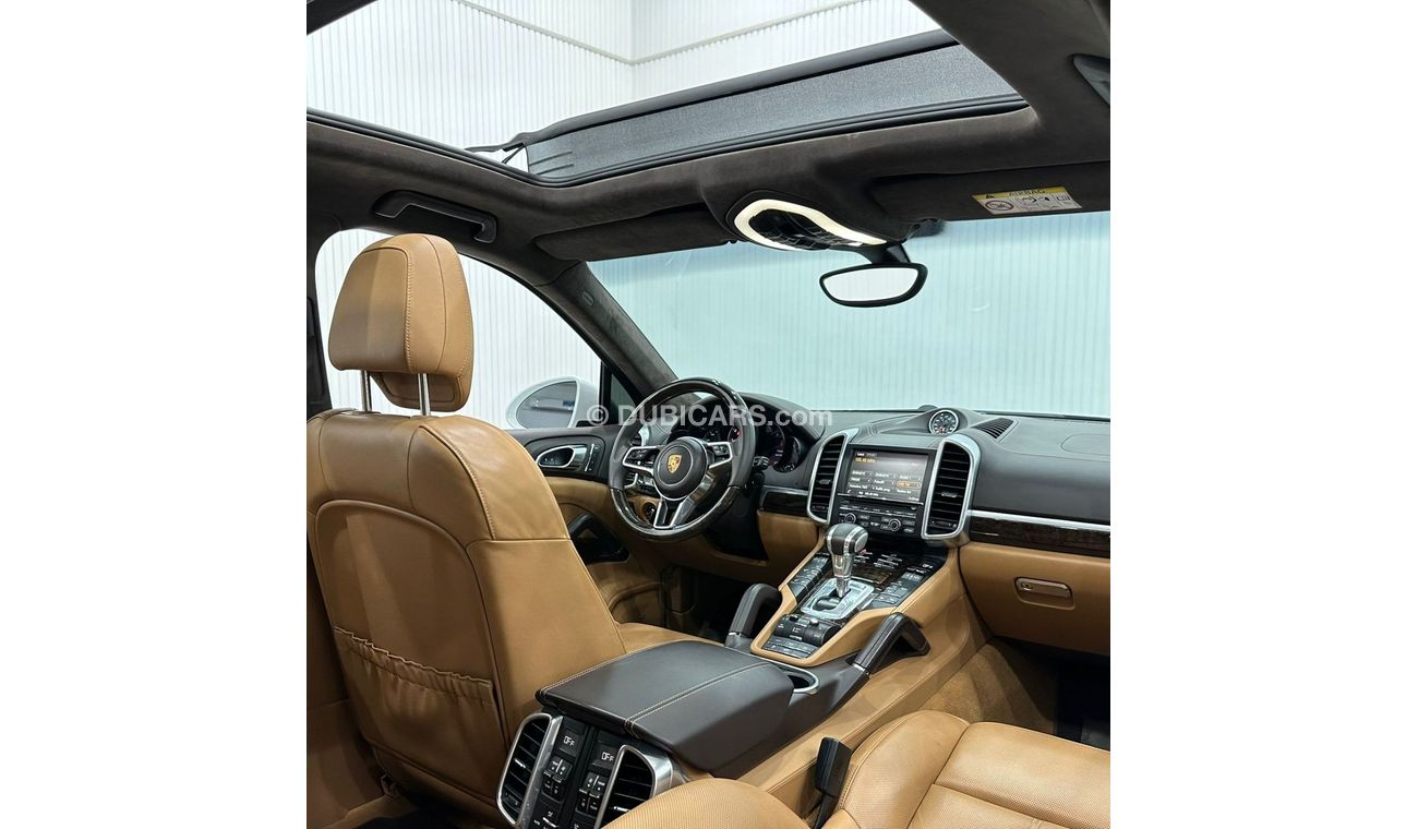 بورش كايان 2016 Porsche Cayenne GTS, Full Service History, Warranty, GCC