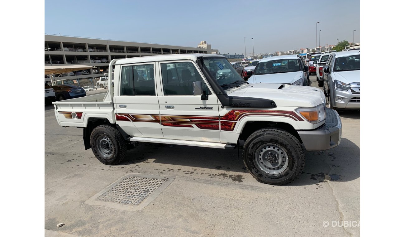 Toyota Land Cruiser Pick Up LX VERSION V8 DIESEL