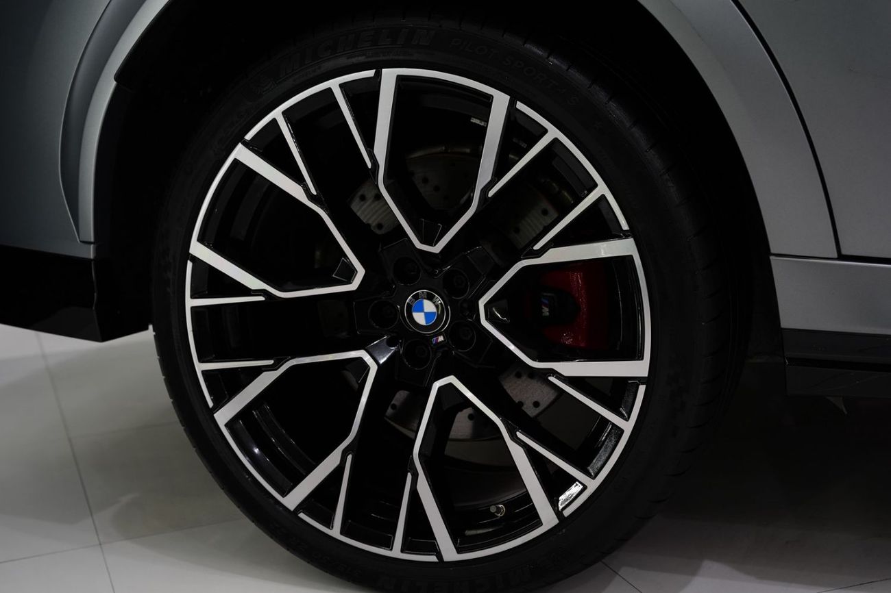 BMW X6 M 2024 BMW X6 M Competition, Carbon Trim, Shadowline, M Driver's Pack, Dealer Warranty!!