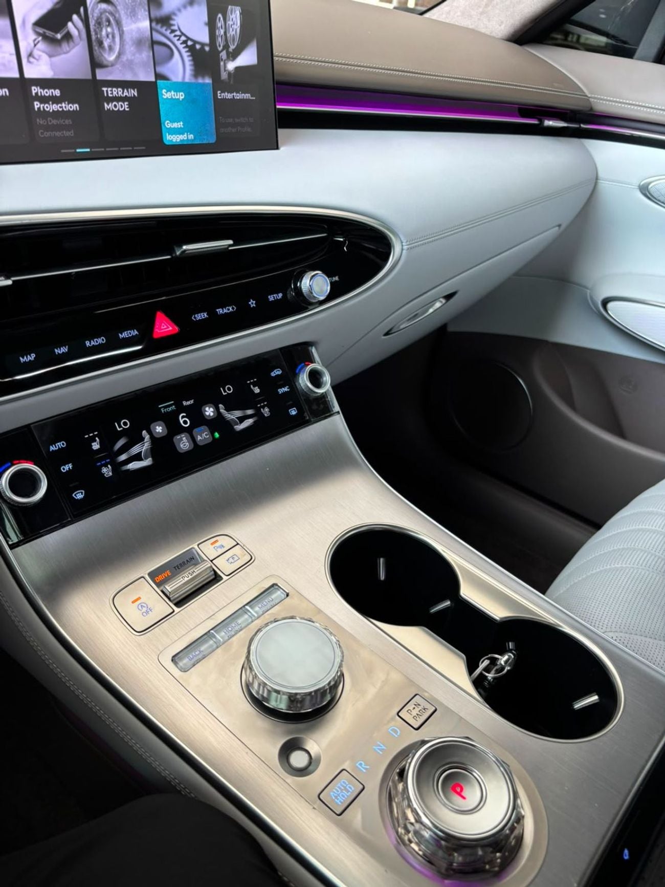 Genesis GV70 PREMIUM