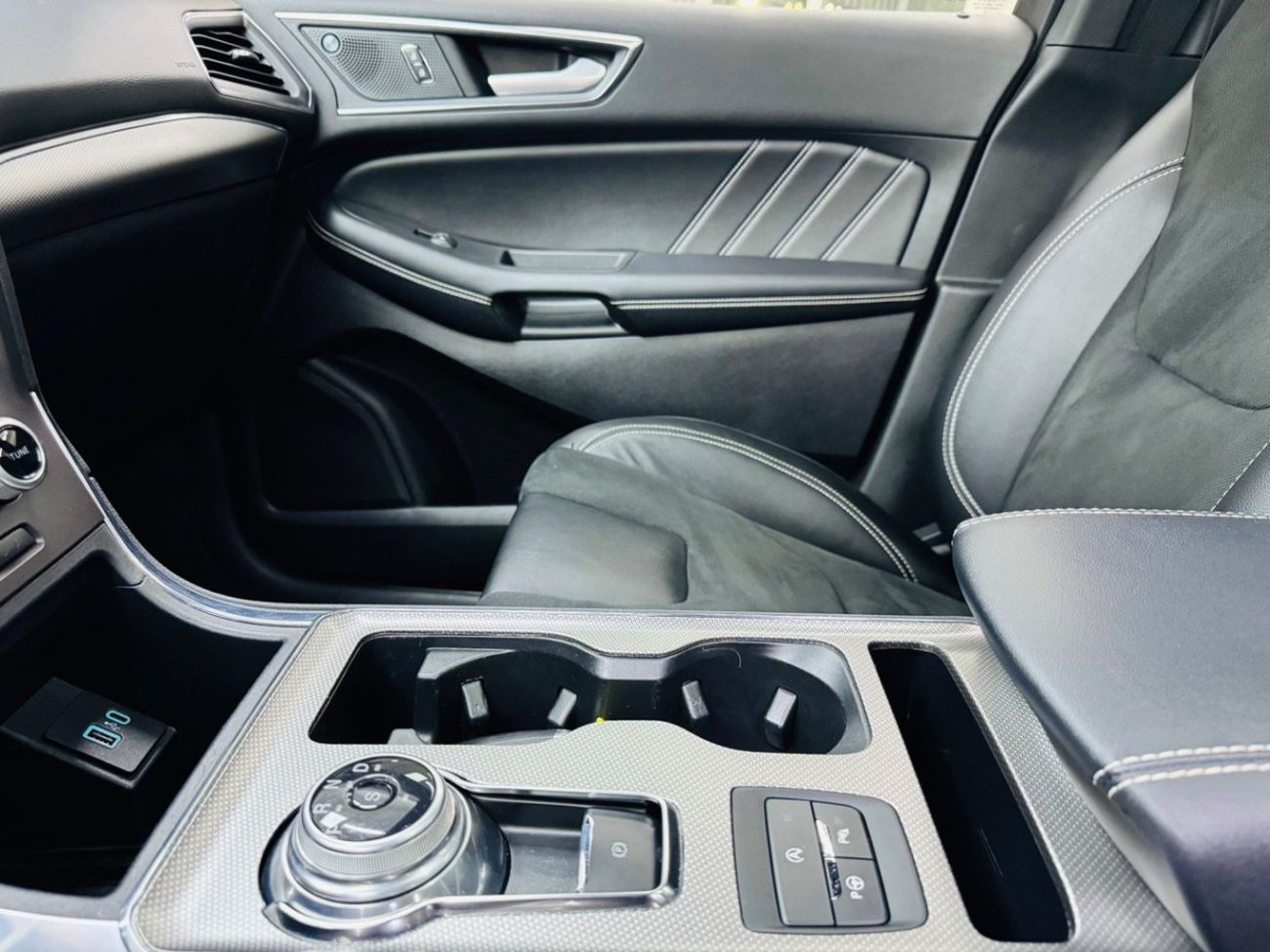 Ford Edge ST GCC .. Original paint .. FSH .. Perfect Condition