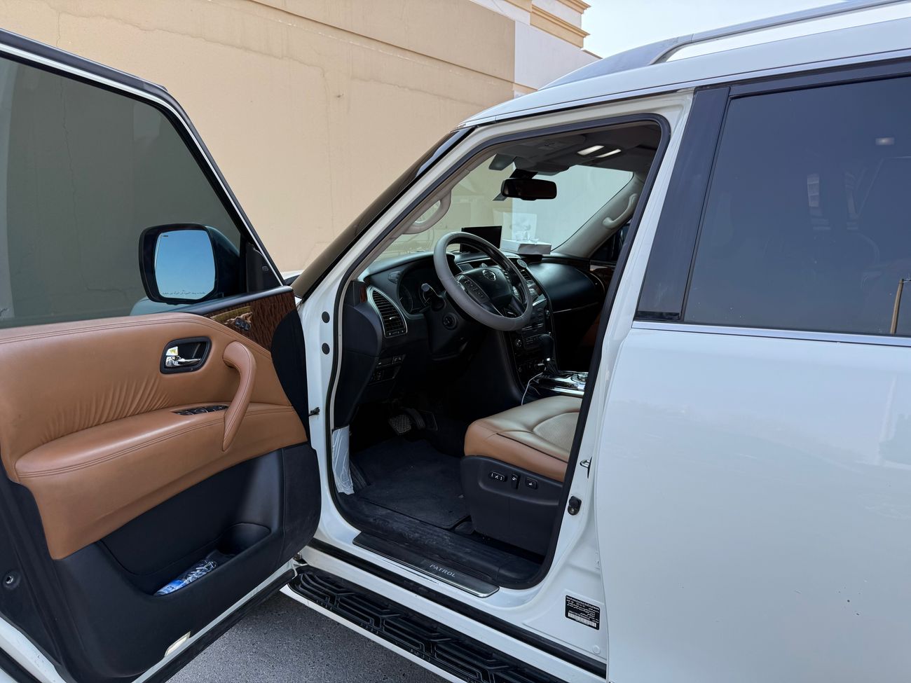 Nissan Patrol LE Platinum 5.6L