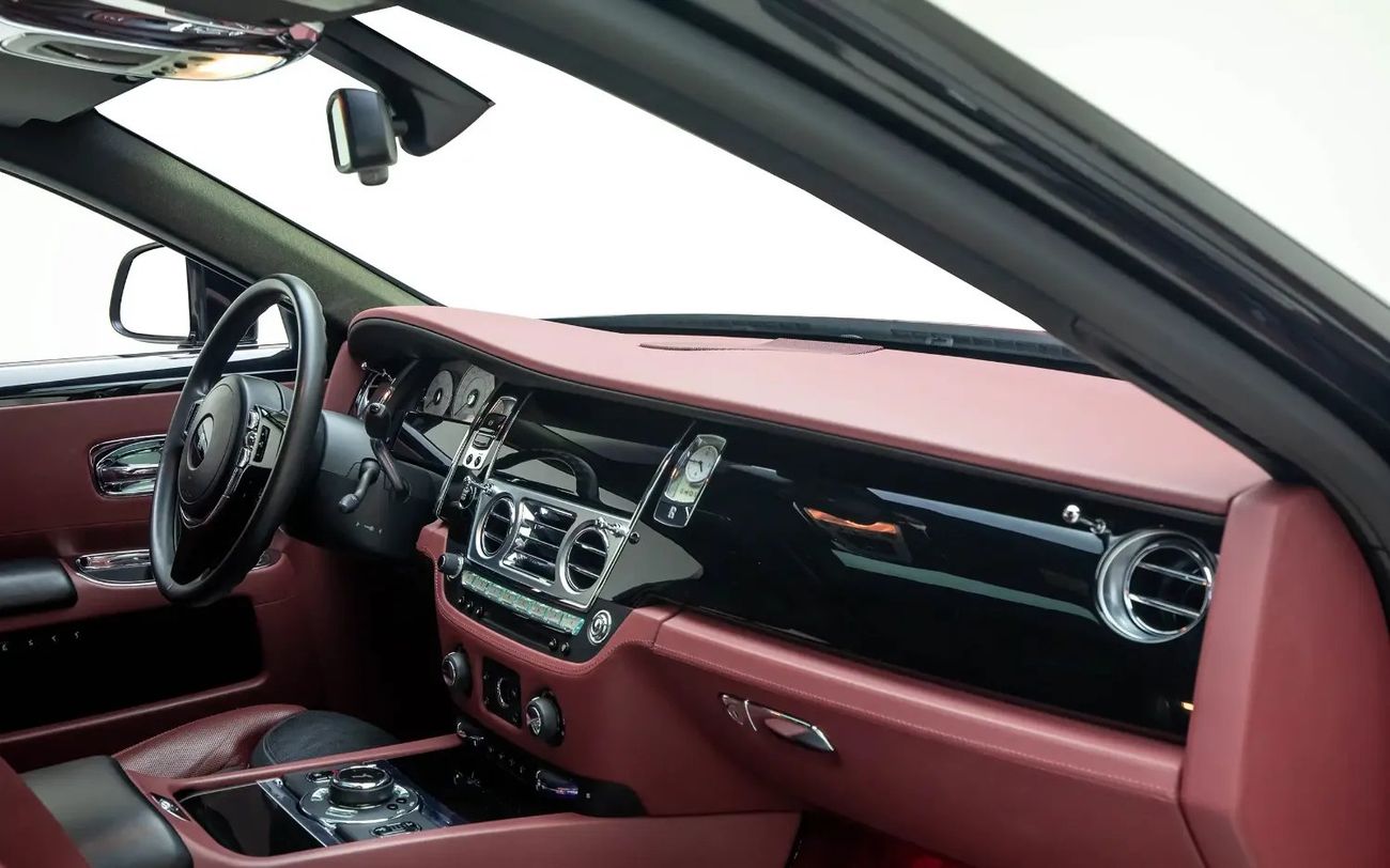 Rolls-Royce Ghost Std 6.6L GCC Spec