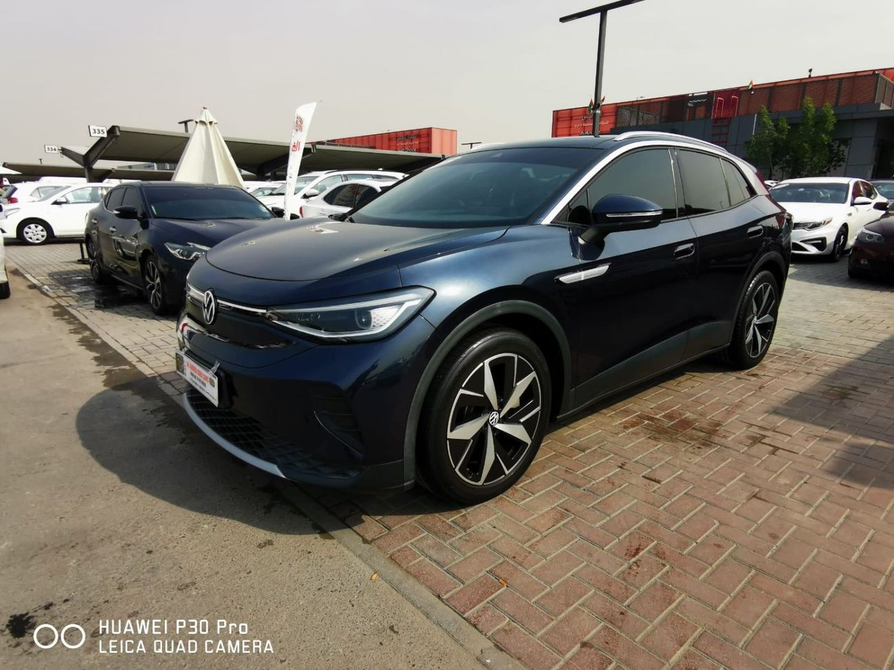 فولكس واجن ID.4 خليجي كهربا فول اوبشن فتحه سقف