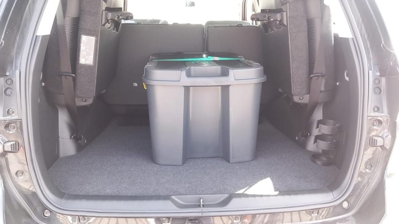 تويوتا فورتونر 2.4L DIESEL A/T HIGH SPEC (ONLY EXPORT TO AFRICA)