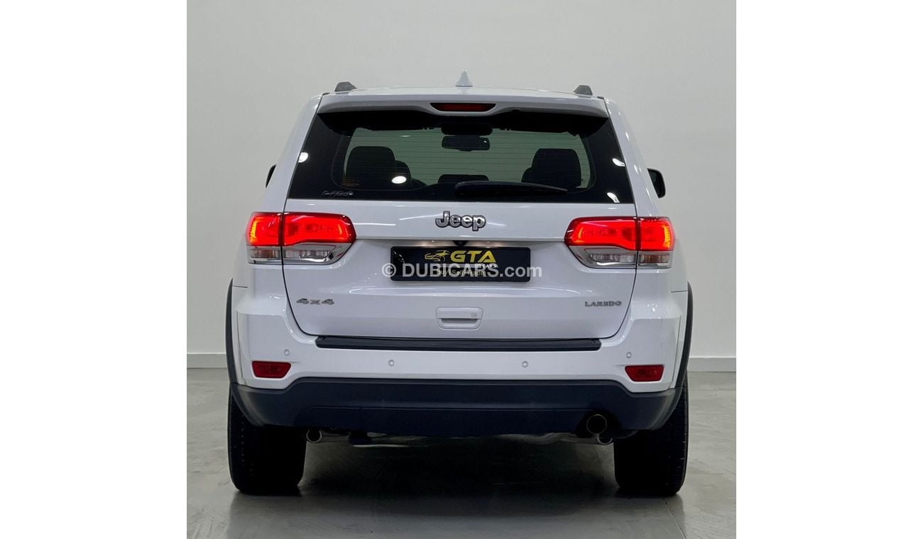 Jeep Grand Cherokee 2015 Jeep Grand Cherokee Laredo, Full Jeep Service History, Low Kms, GCC Specs