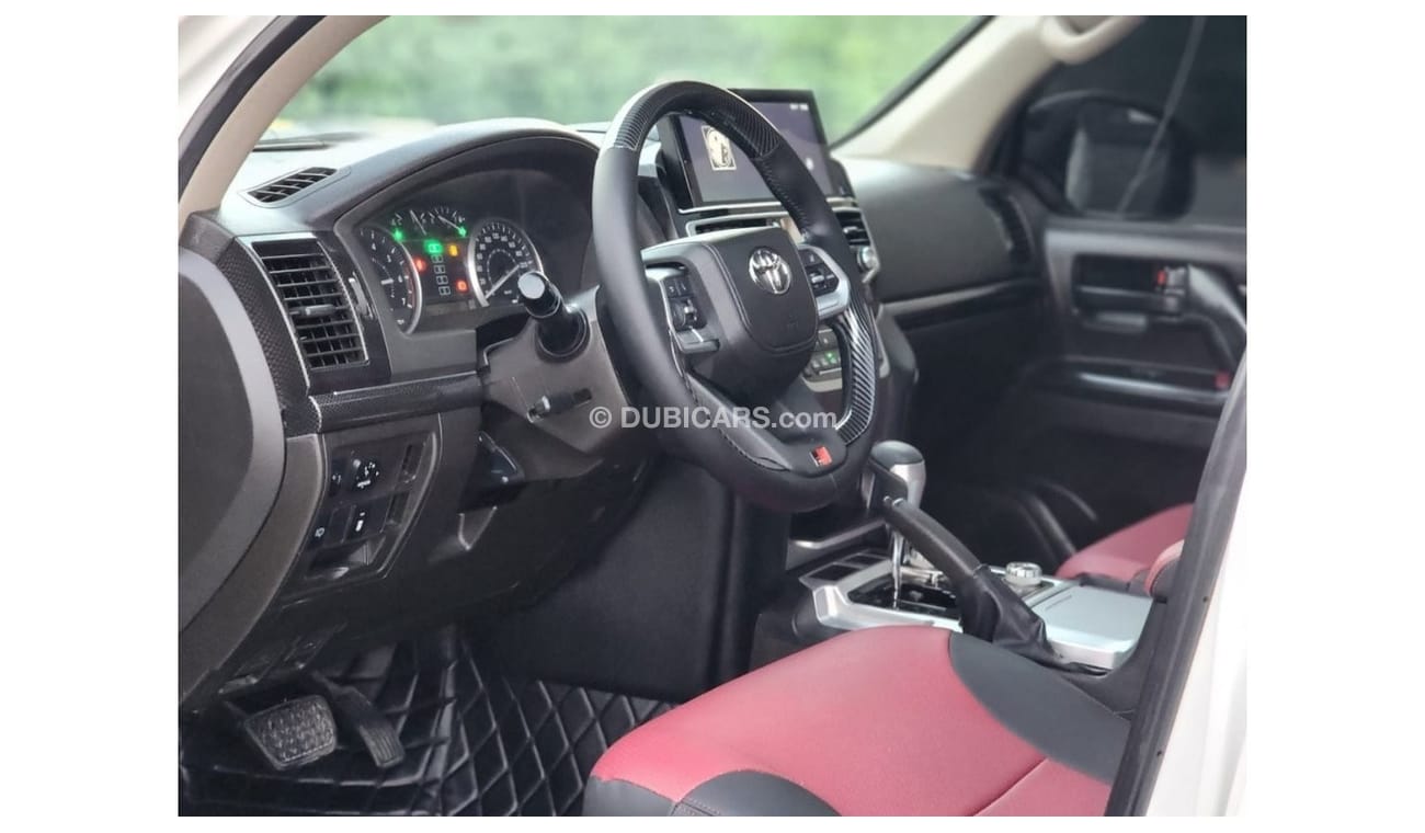 Toyota Land Cruiser GX.R V8 facelifted GR 2023