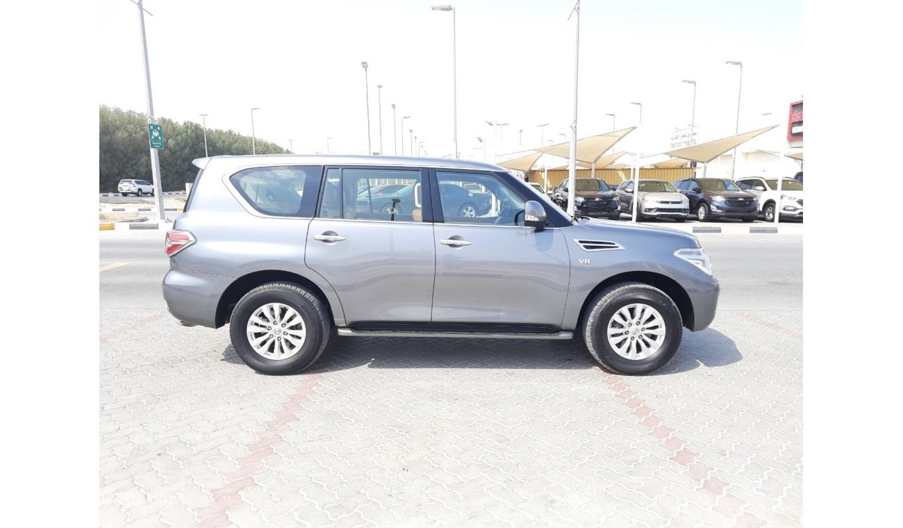 Nissan Patrol Nissan patrol 2015 gcc very celen car