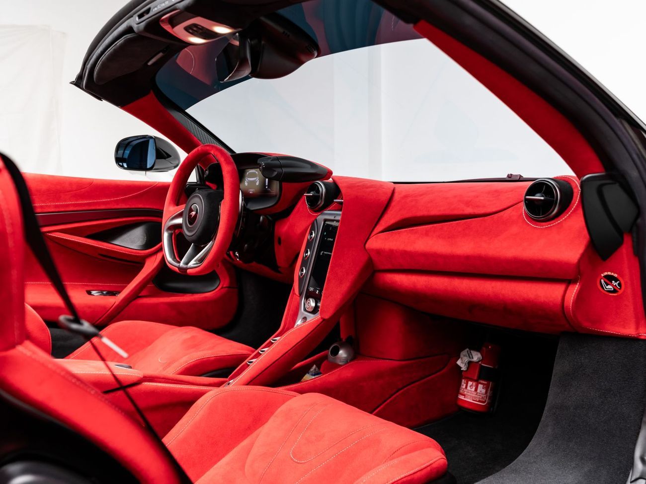 مكلارين 750S سبايدر 2024 Mclaren 750s Spider, 2027 Mclaren Warranty, MSO, Full Service History, Low KMs, GCC