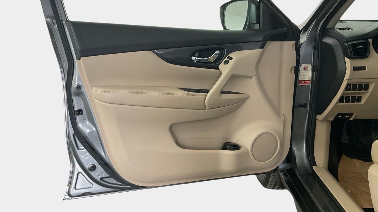 نيسان إكس تريل S | شامل الضمان | 0 ﺪﻔﻋﺓ ﺃﻮﻟﻯ