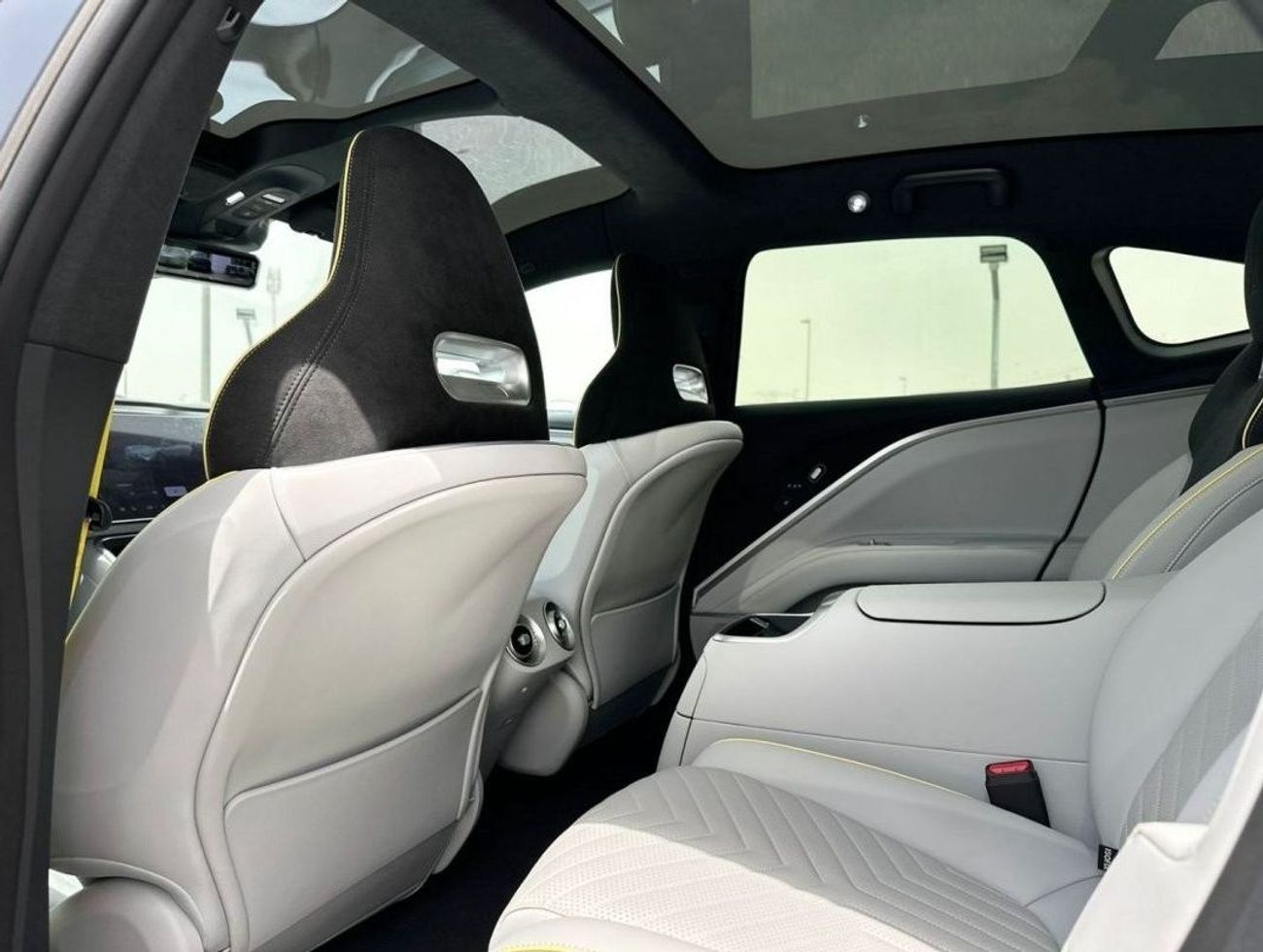 أفاتر 11 AVATAR E11 LONG RANGE 4 SEATER 2023