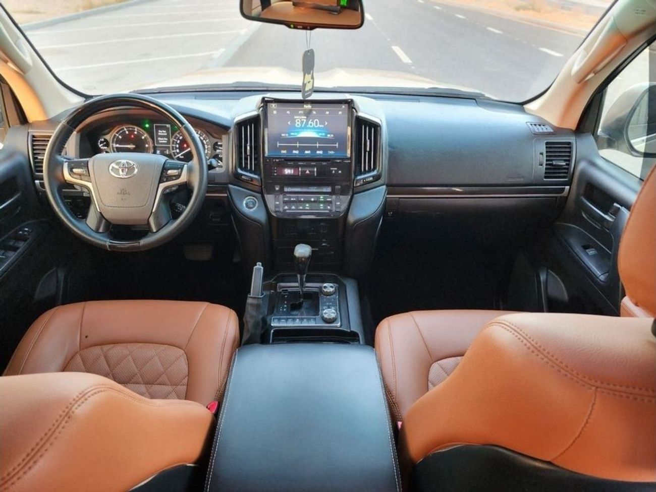 تويوتا لاند كروزر GX.R V6 upgrade 2021