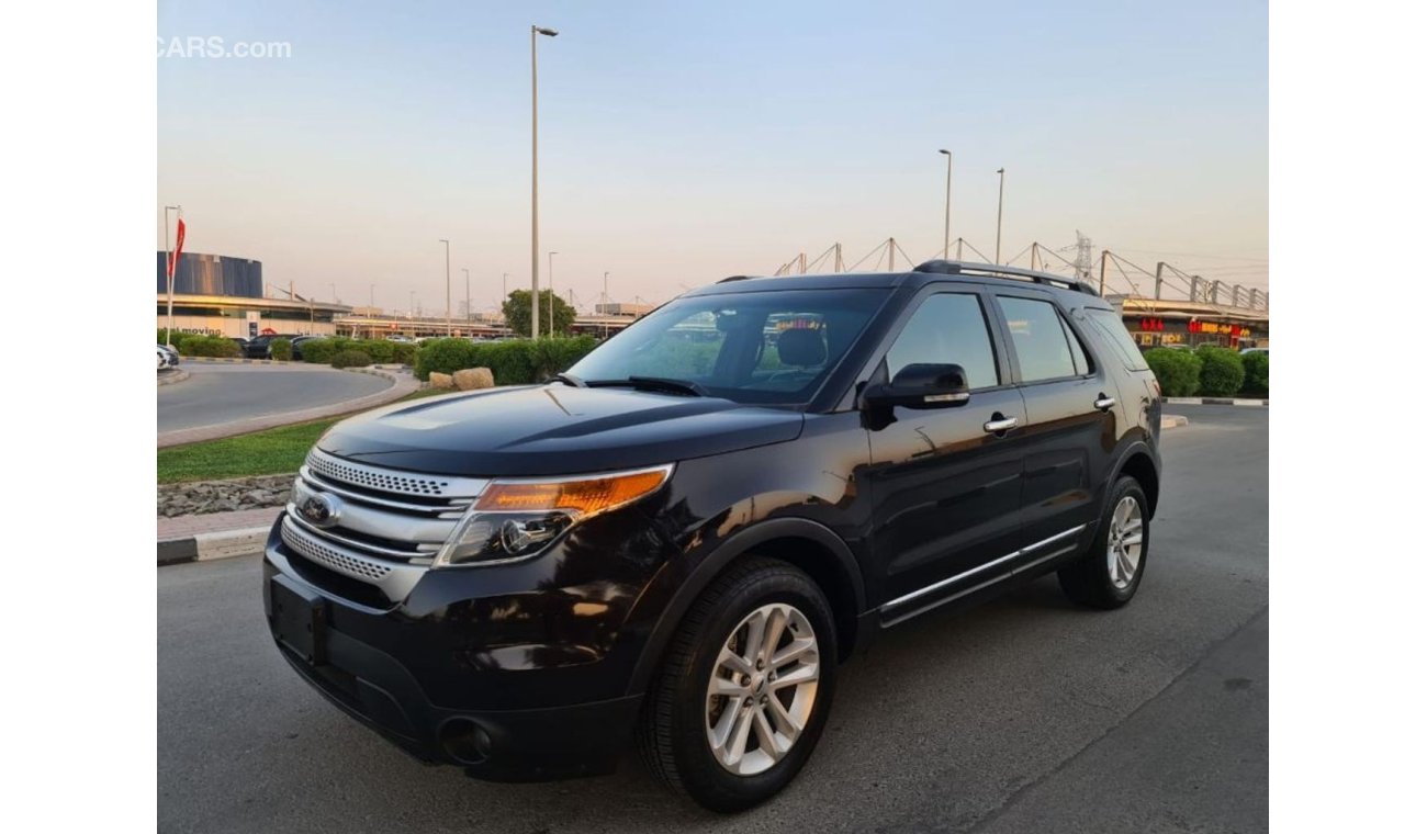 Ford Explorer XLT - WARRANTY - GCC SPECS - FULL OPTION