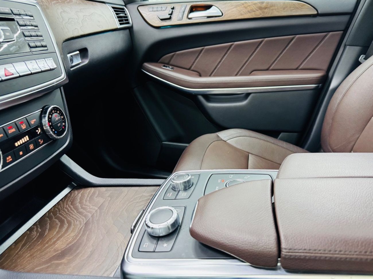 Mercedes-Benz GL 500 Std 4.7L